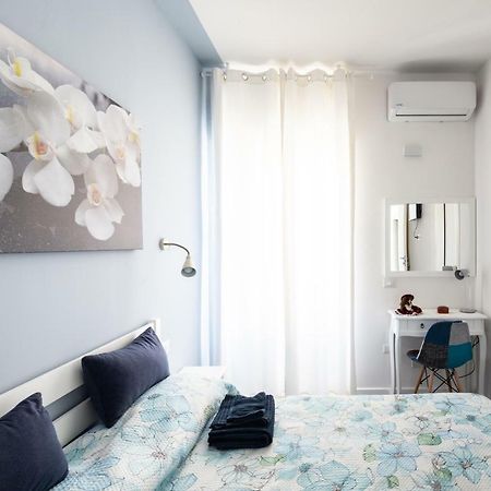 Castelvi Rooms Кальяри Экстерьер фото