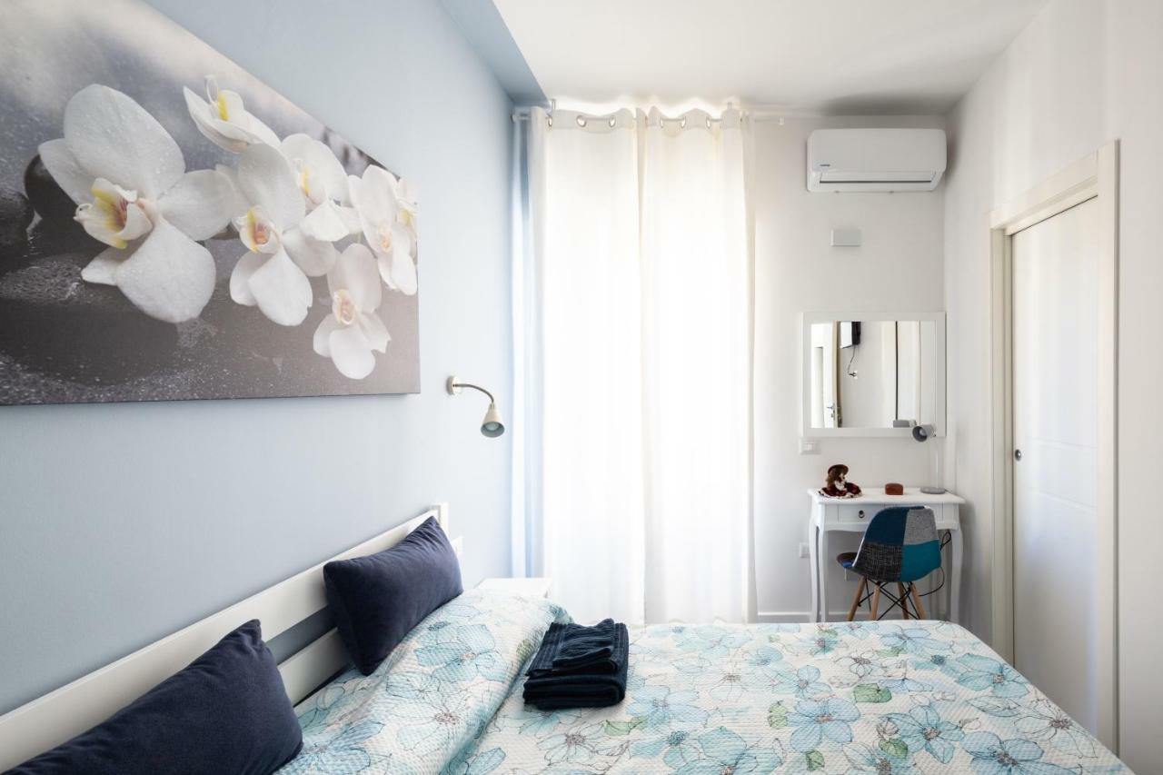 Castelvi Rooms Кальяри Экстерьер фото